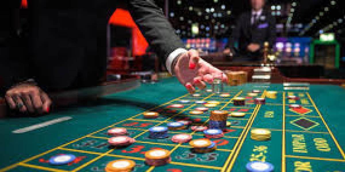 Op welke manier je het Huisvoordeel bij Blackjack Verlaagt